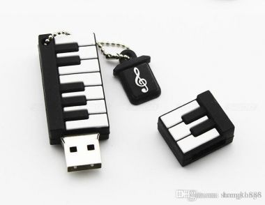 USB Flash disk ve tvaru kláves 32 GB